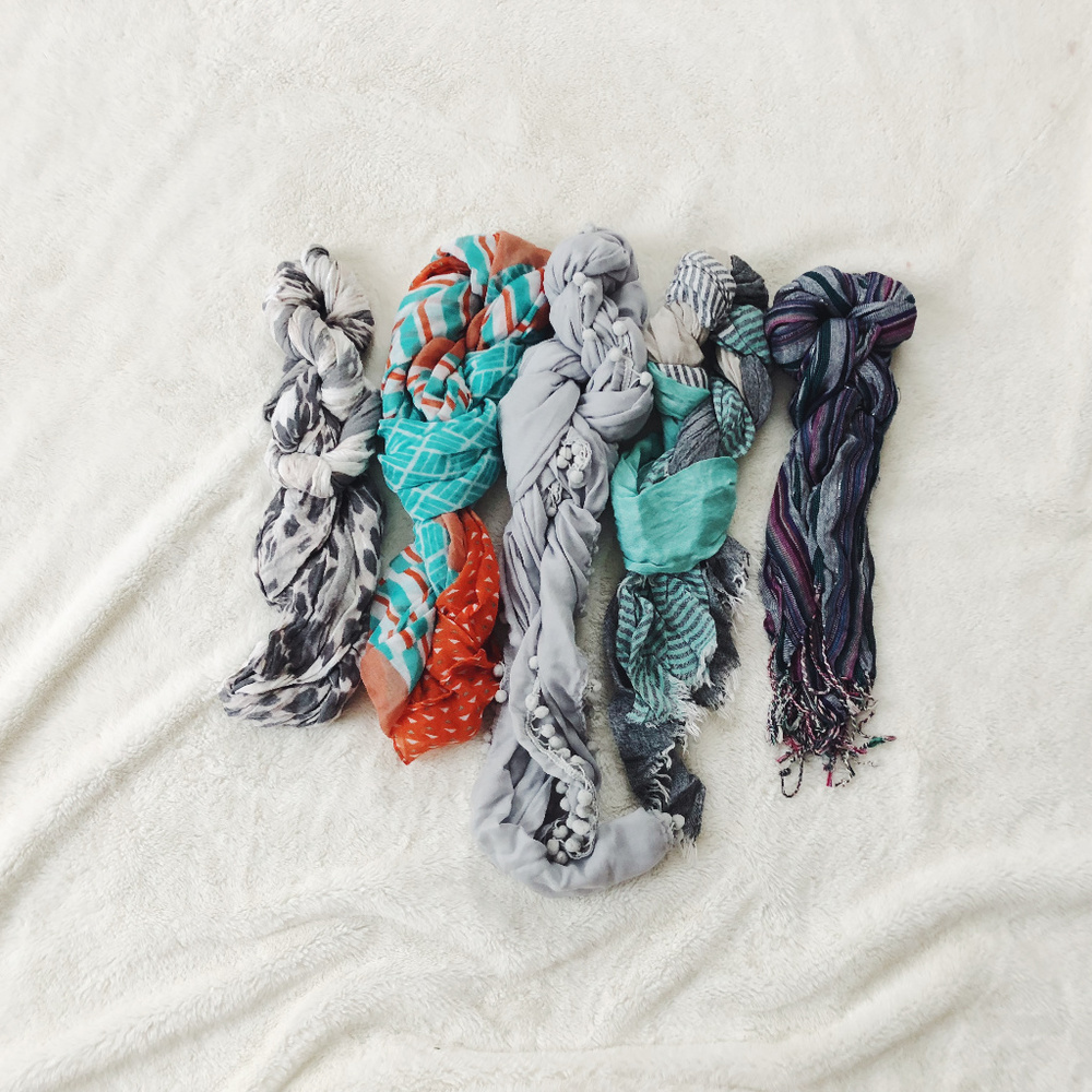 Scarfs